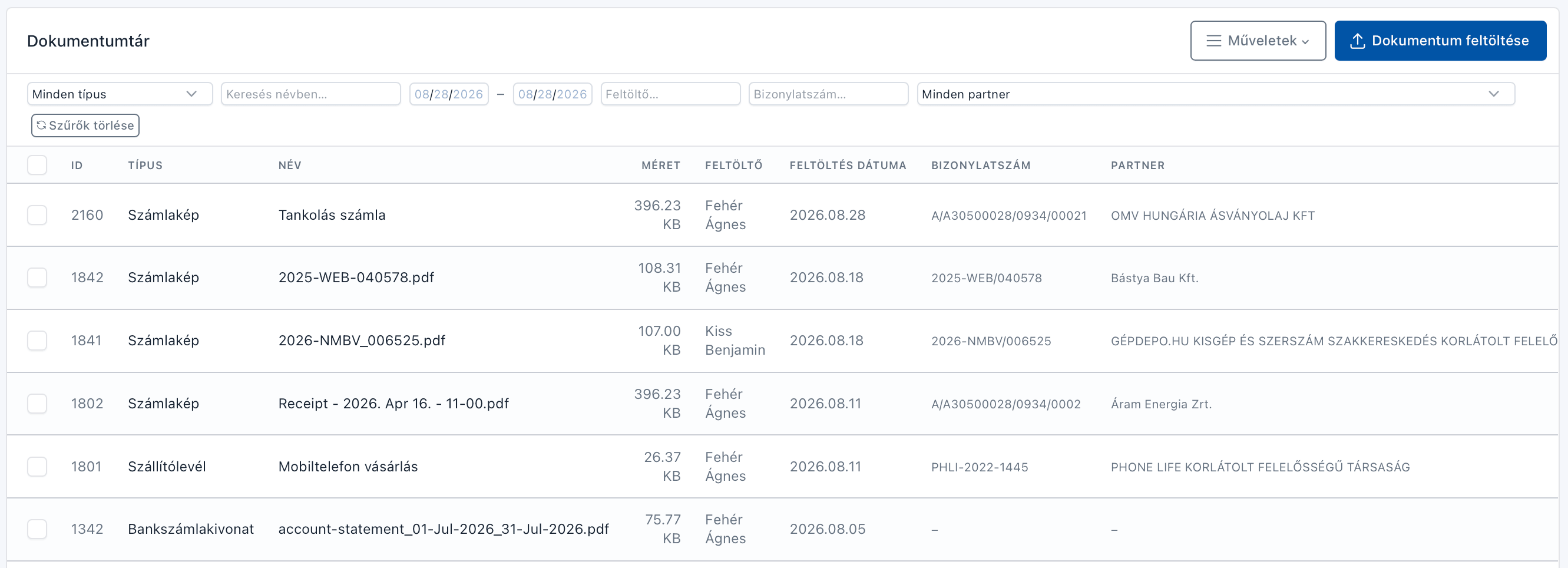 Dokumentumtár a SzámlaPárosban — a partner neve alatt csoportosított dokumentumok