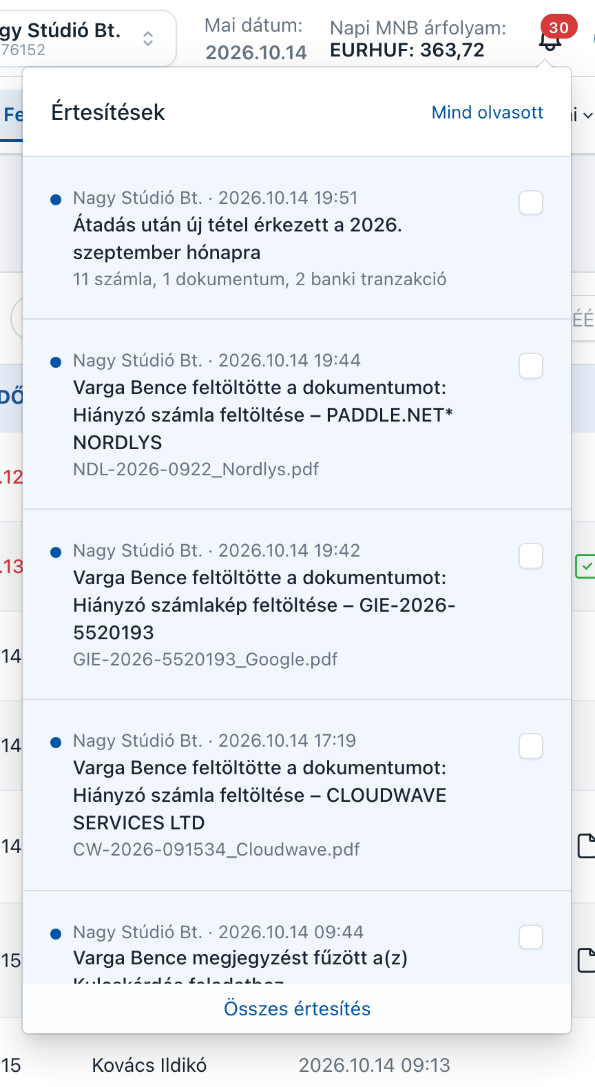 A lenyitott harang: olvasatlan értesítések kék pöttyel, jelölőnégyzettel, alul Összes értesítés
